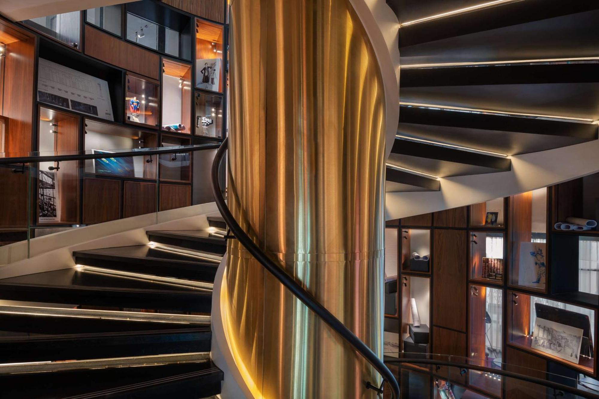 Hotel The Wb Abu Dhabi, Curio Collection By Hilton Exterior foto The staircase